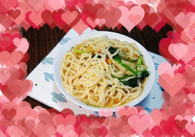 Hot soup hand-made noodles