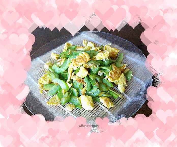 Bitter Melon Scrambled Eggs - Reminiscing about bitterness and thinking about sweetness