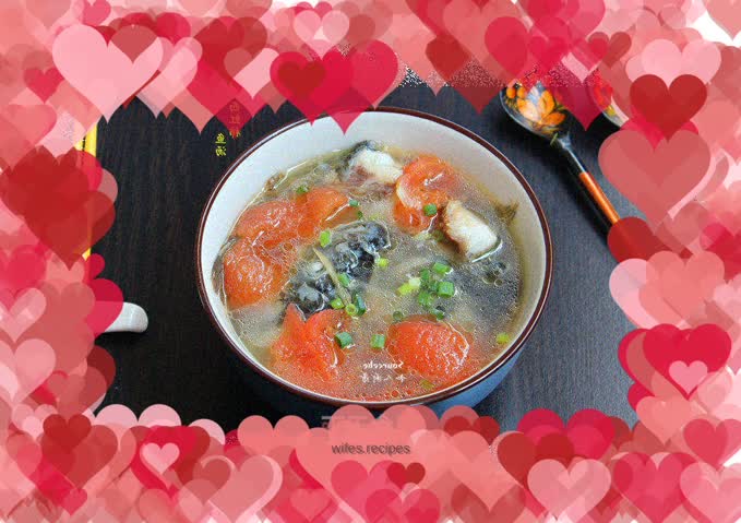 Tomato and fish soup