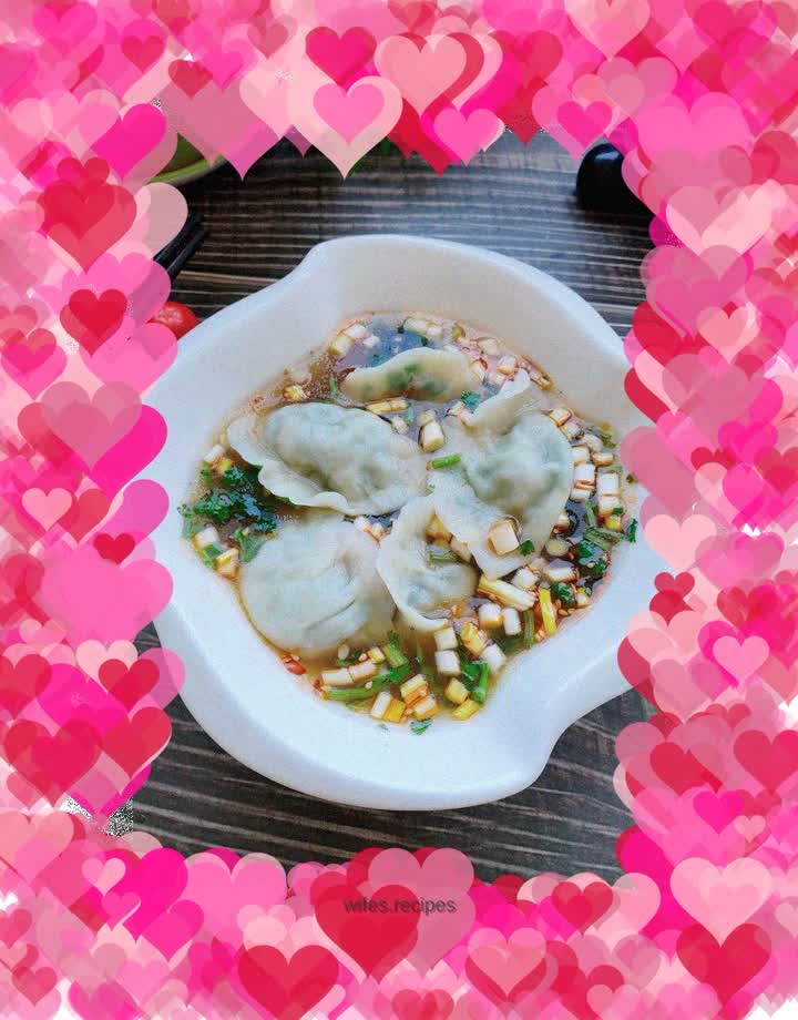 Zucchini and Sour Soup Dumplings