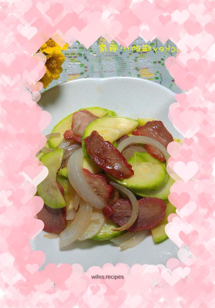 Stir-fried melon with barbecued pork