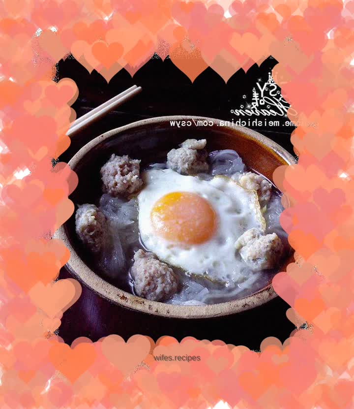 [At first glance, it looks like a bowl of vermicelli] Double round silver thread in soup