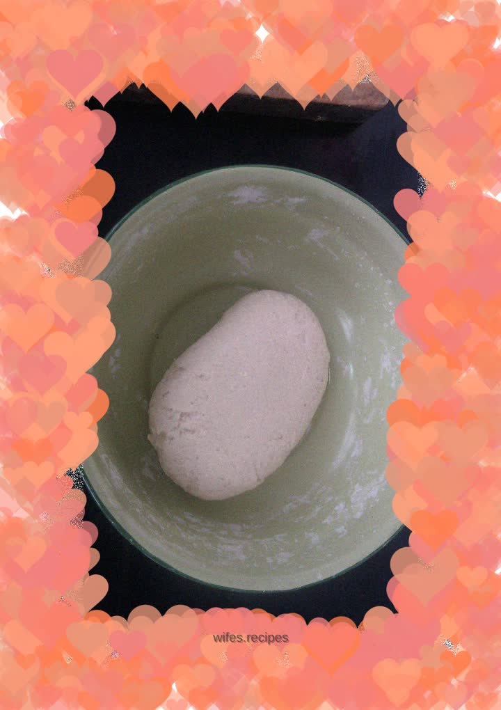 Hot noodle dumplings