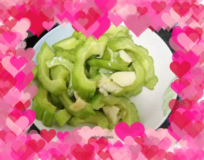 Fried Bitter Gourd with Garlic