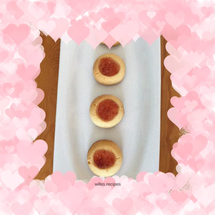 Milky Jam Shortbread