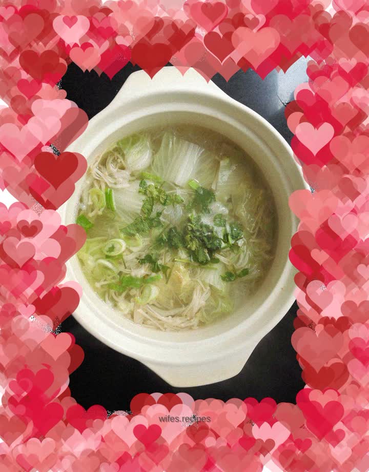 Casserole with Cabbage and Enoki Mushroom Vermicelli