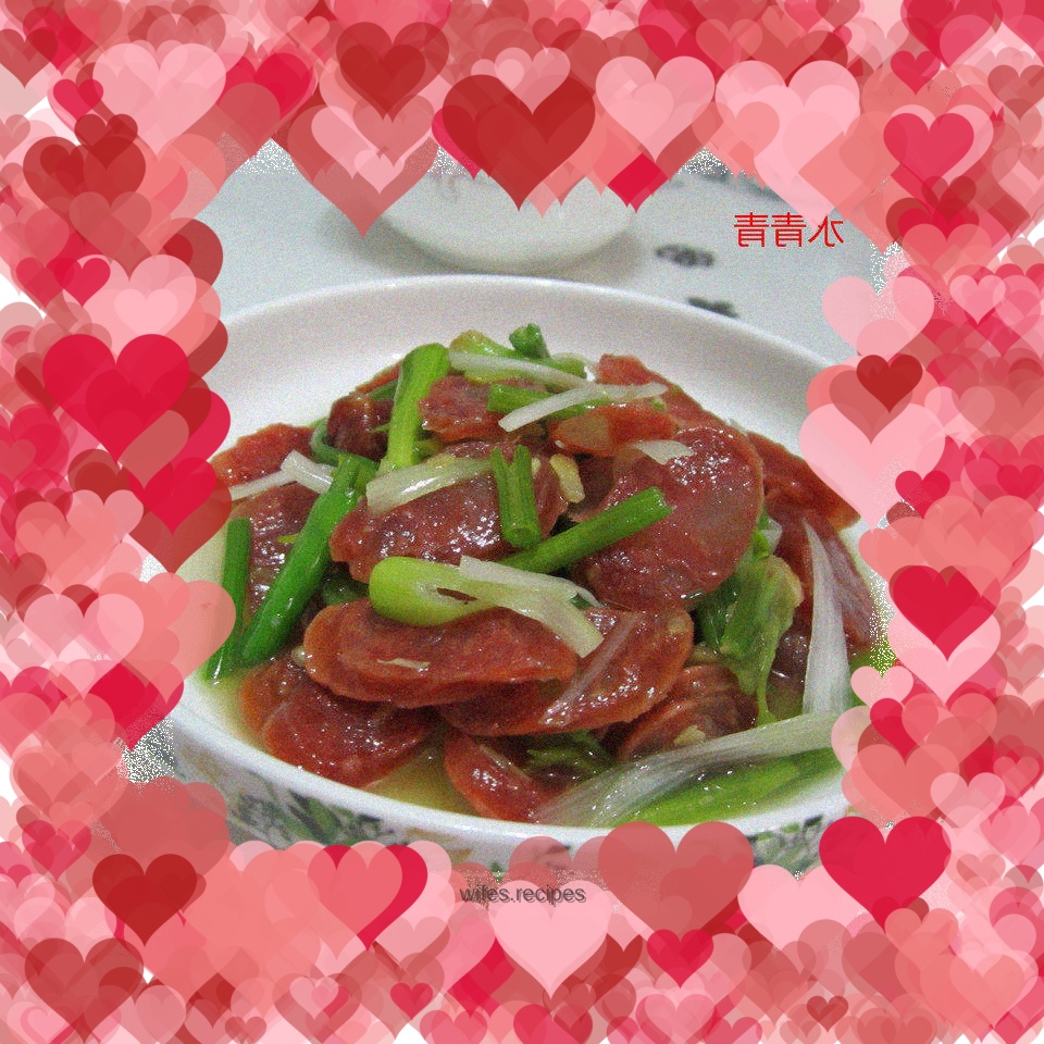Fried Sausage with Garlic and Celery