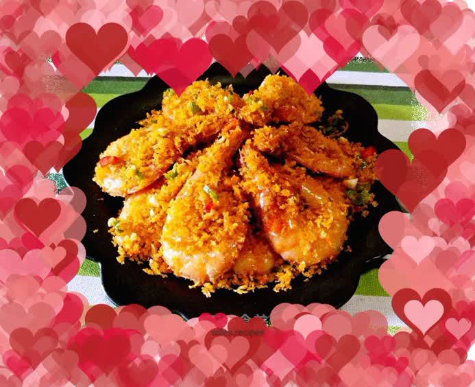 Stir-fried shrimp in typhoon shelter