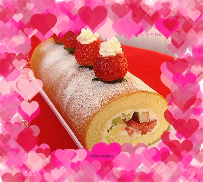 Fresh Fruit Cream Cake Roll