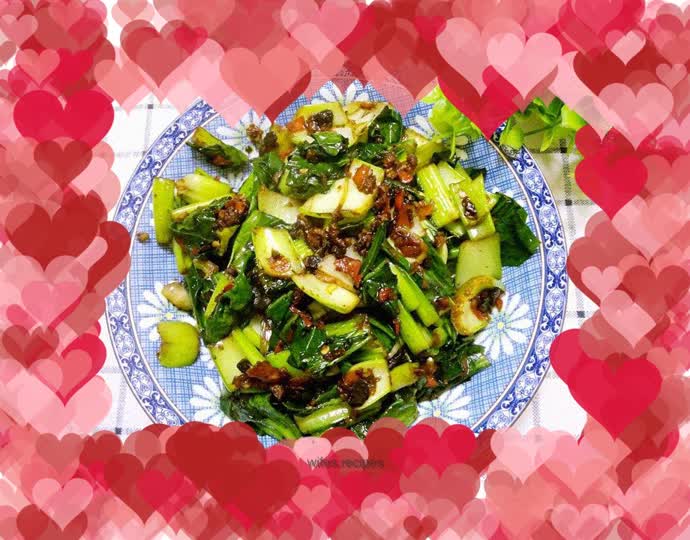 Black bean paste, chopped pepper and rapeseed