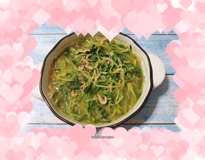 Shrimp and shredded radish soup