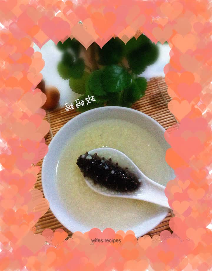 Sea cucumber and millet porridge