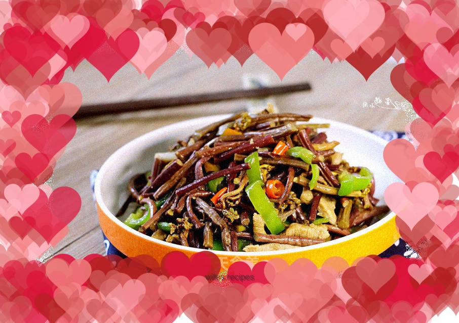 Stir-fried bracken with shredded pork
