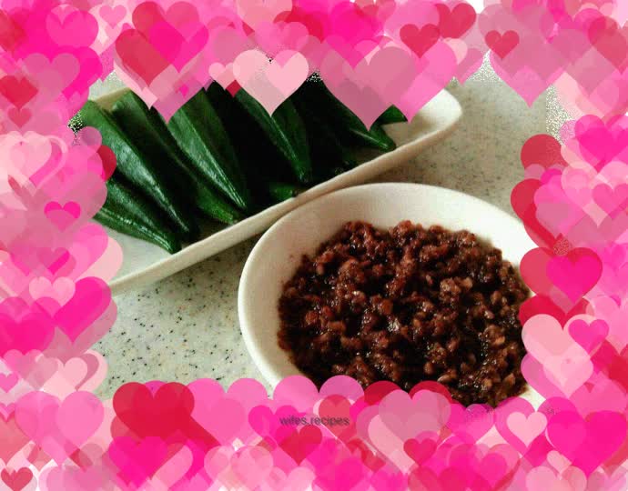 Okra with garlic shrimp paste
