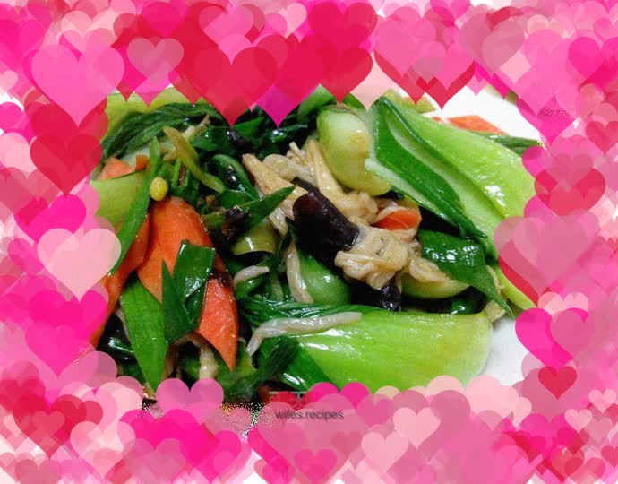 Stir-fried mixed vegetables with golden needles