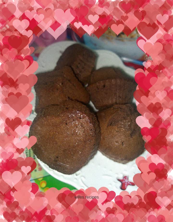 Cocoa flavored muffin cake