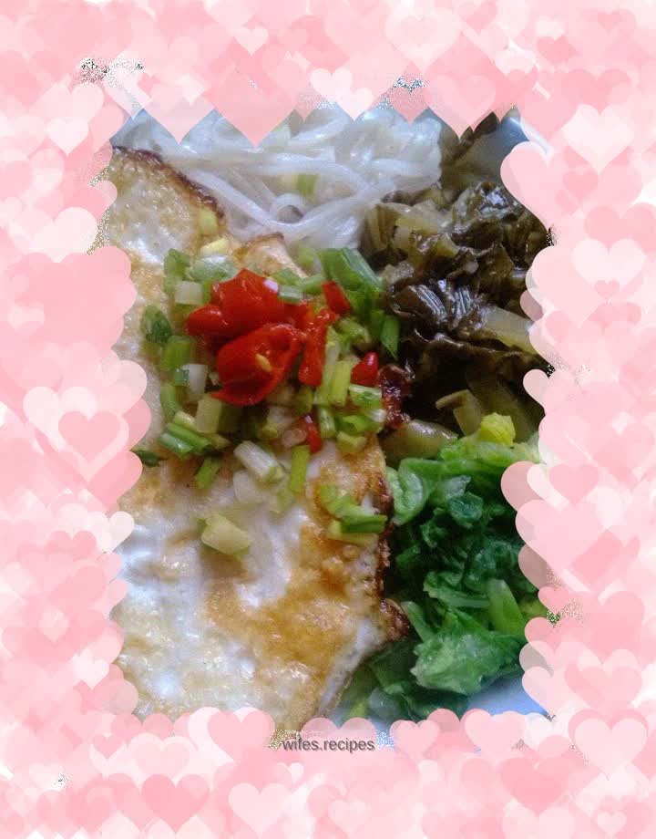 The life of a lazy person-----Sauerkraut Omelette Noodles