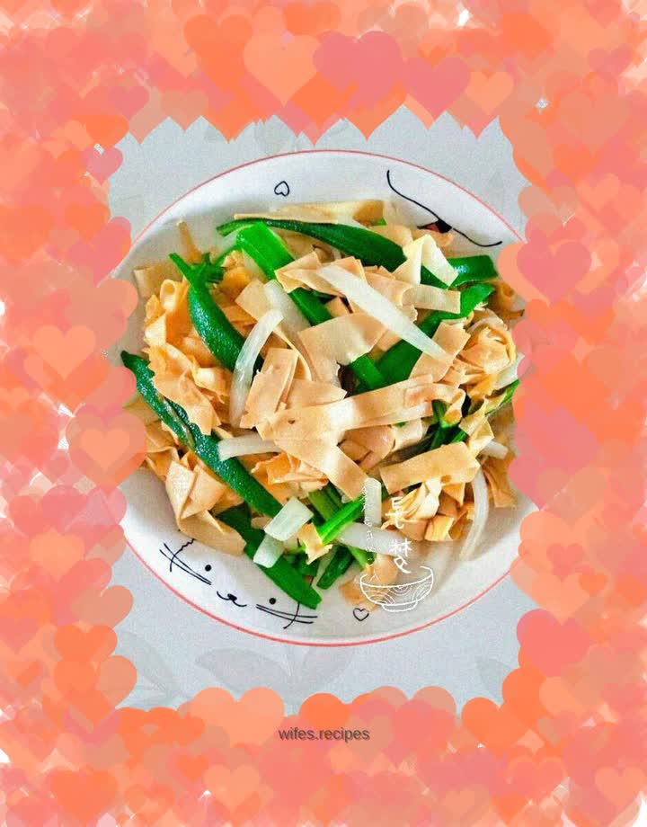 Stir-fried Okra with Dried Onions and Tofu