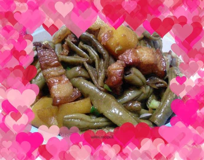 Braised pork and beans