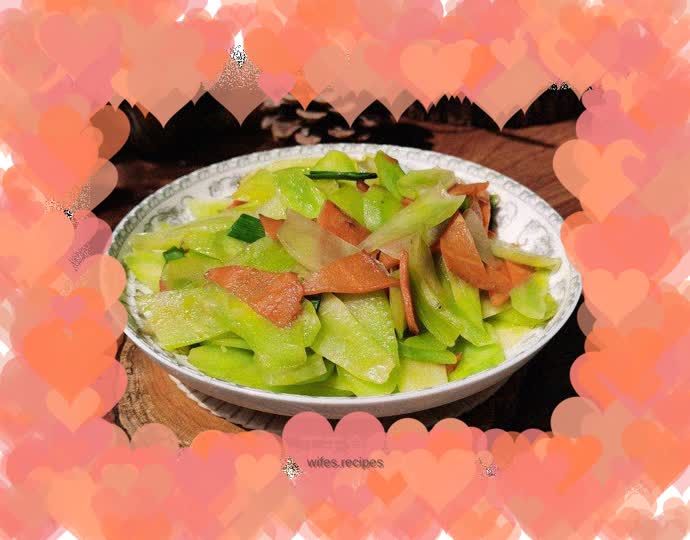 Stir-fried Carrots and Lettuce