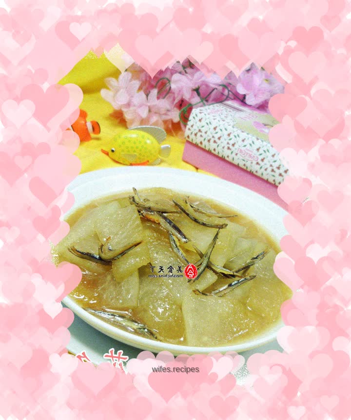 Sea anchovy and winter melon