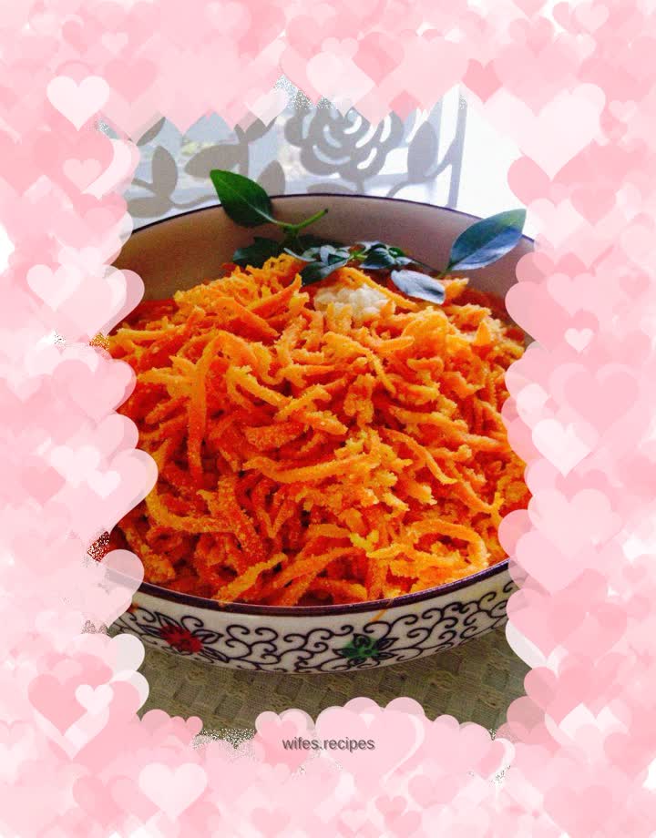 Steamed vegetables - shredded carrots