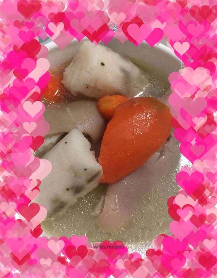Pork trotters and carrots and yam soup