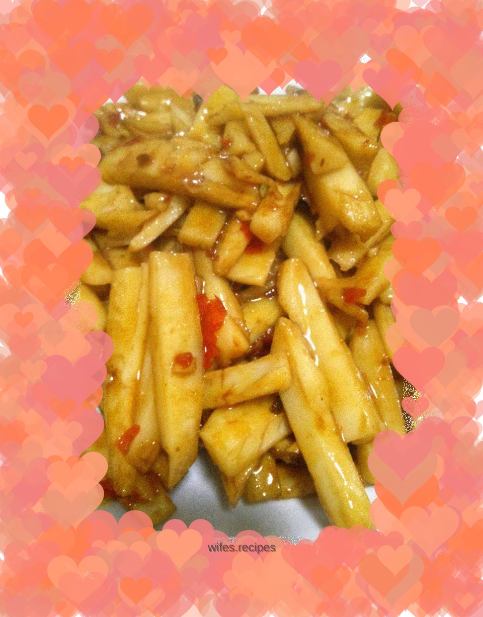 Fish-flavored lotus strips