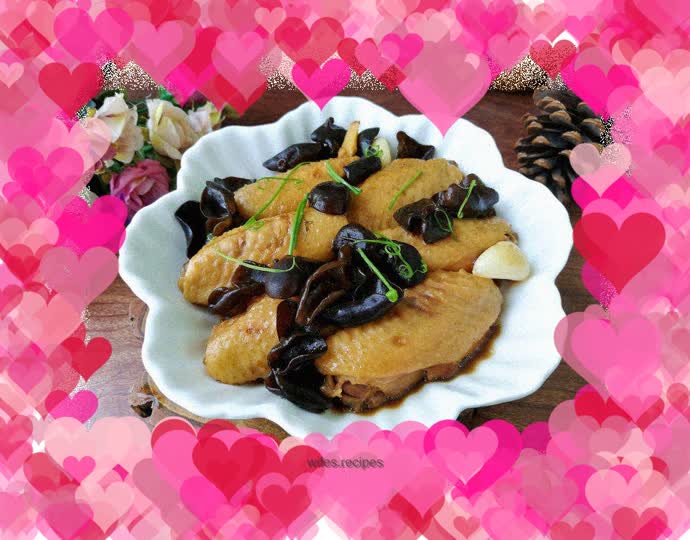Grilled chicken wings with black fungus