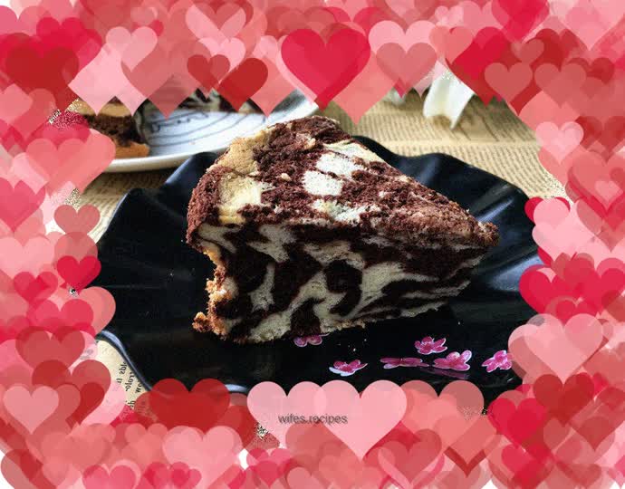 Two-color latte art chiffon cake