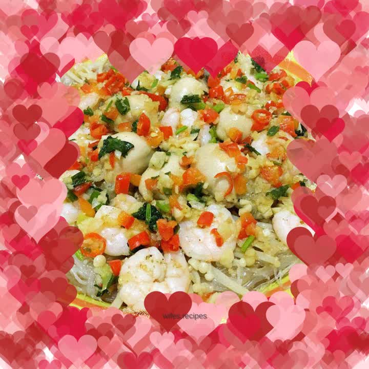 Steamed Vermicelli with Garlic Shrimp and Oysters