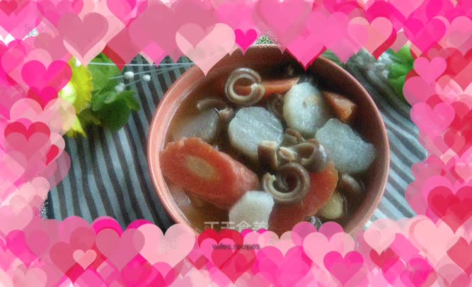 Pork belly stewed with yams and carrots