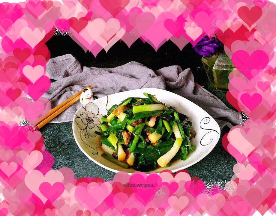 Stir-fried pork with green garlic