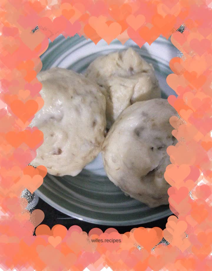 Wheat kernel and taro buns