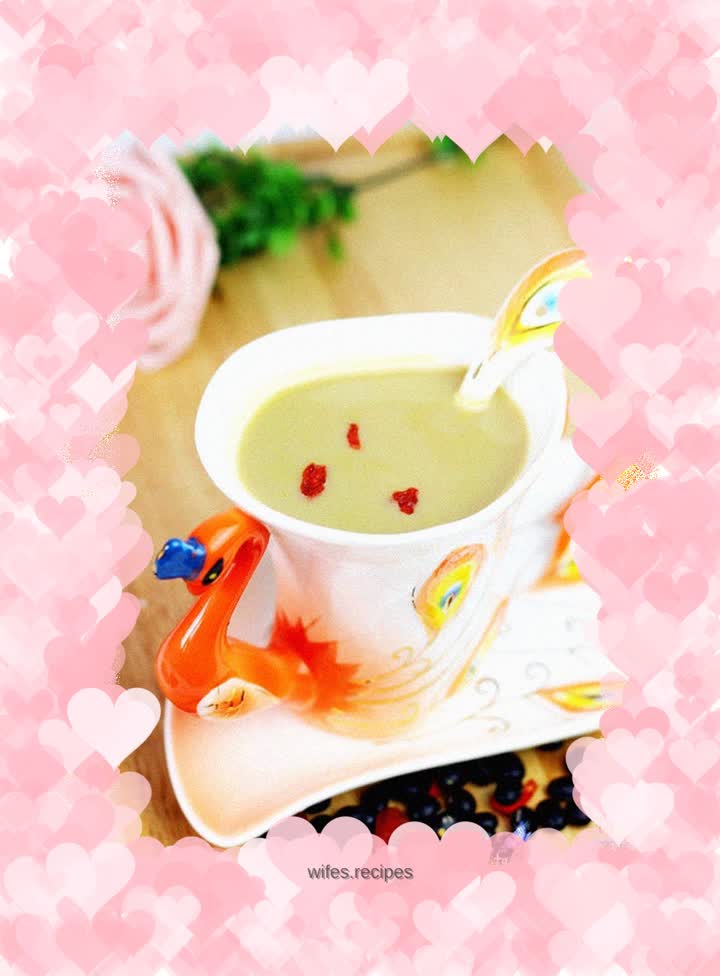 Red Date, Wolfberry and Black Bean Soy Milk