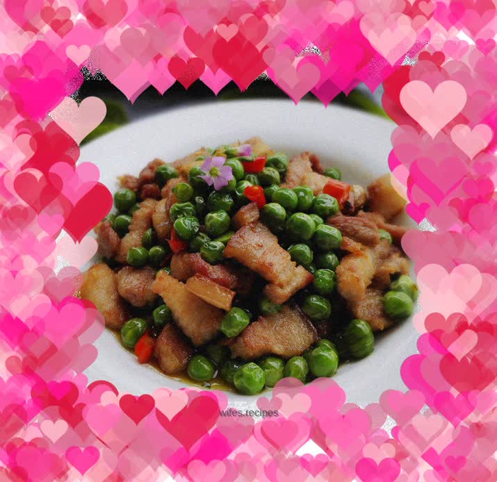 Spicy pork belly and roasted peas