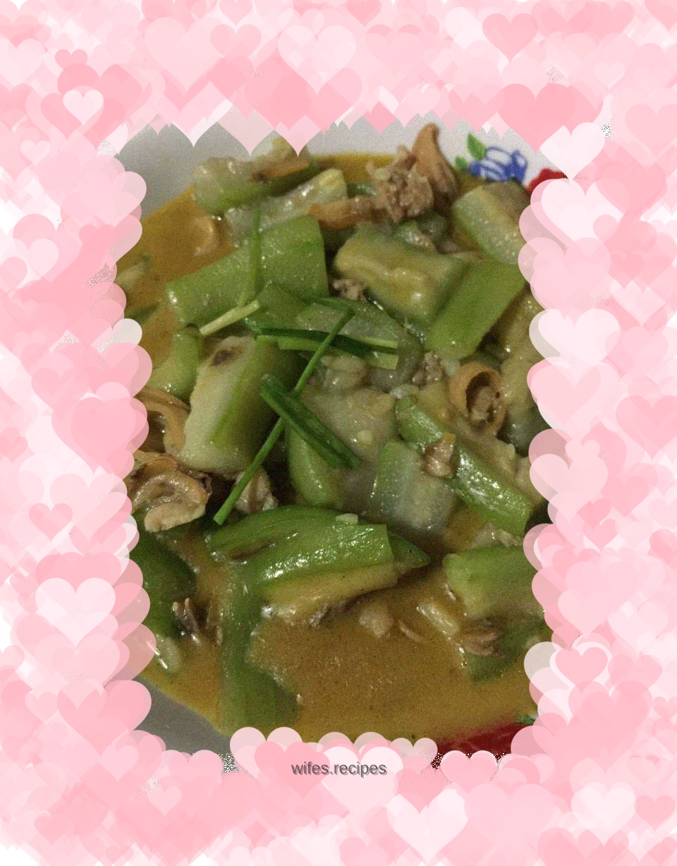 Roasted mussels with loofah