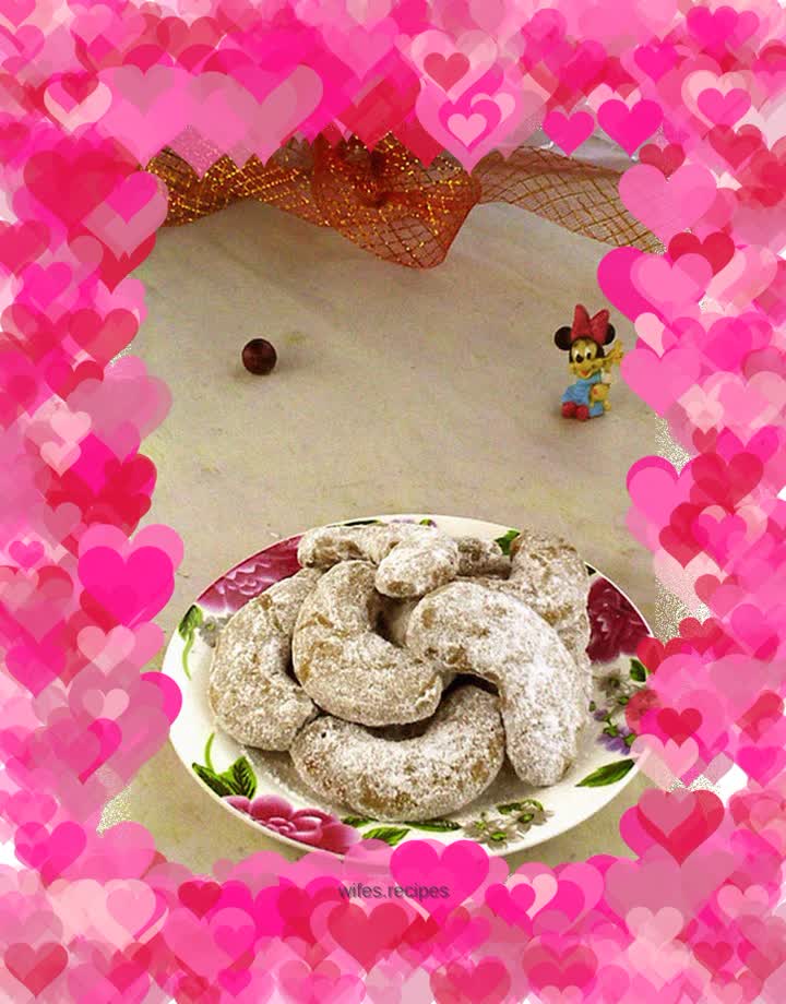 Coffee Crescent Cookies