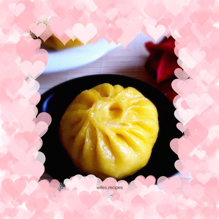 Pumpkin and cabbage buns