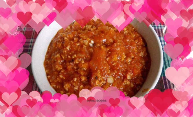 Tomato Bolognese Spaghetti