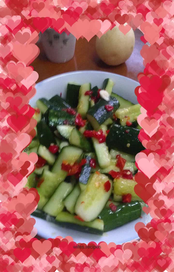 Garlic, minced pepper and cucumber
