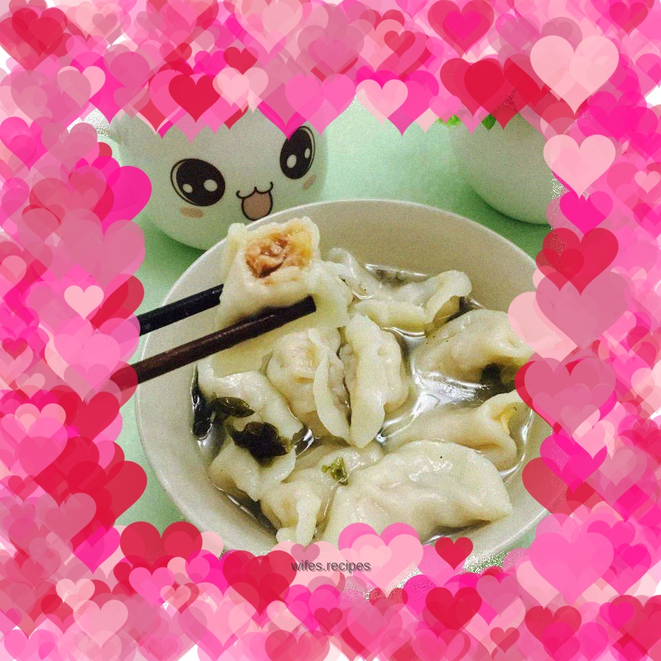 Cabbage and pork dumplings (with cutting and wrapping methods)