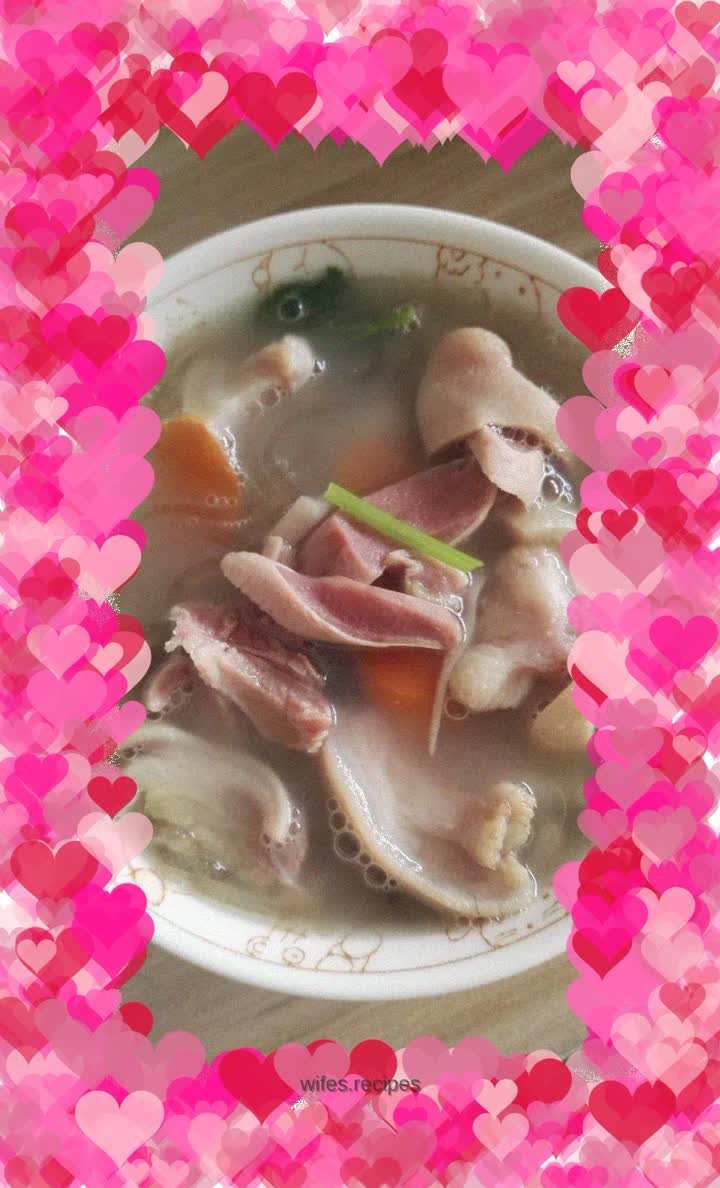 Heartwarming Sheep Head Soup