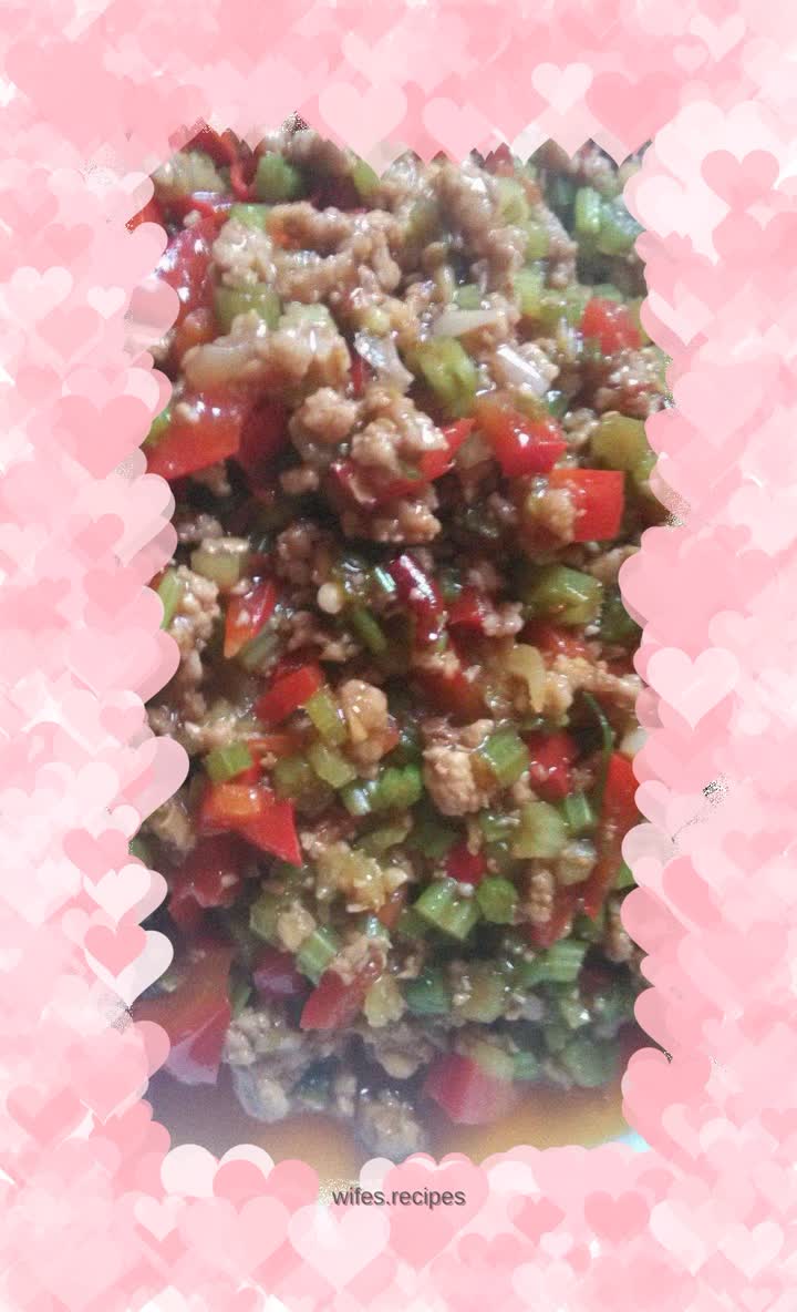 Minced pork minced