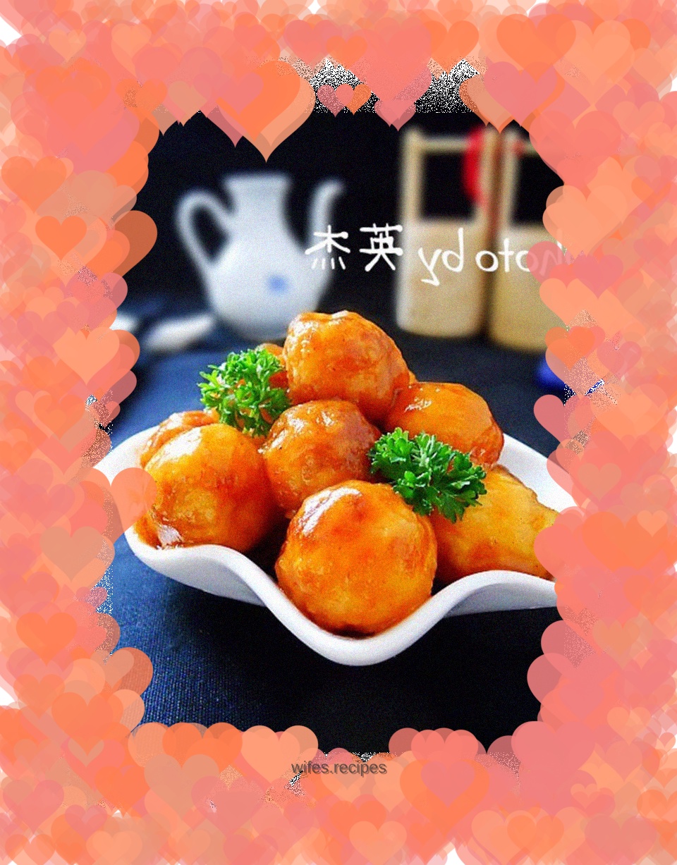Braised Golden Balls in Tomato Sauce