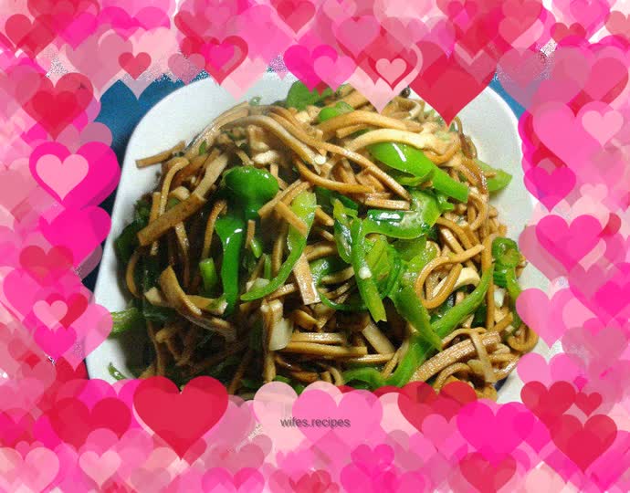 Stir-fried dried tofu with green pepper