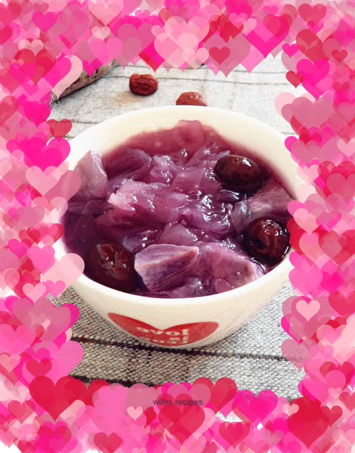 Purple potato, red dates and white fungus soup