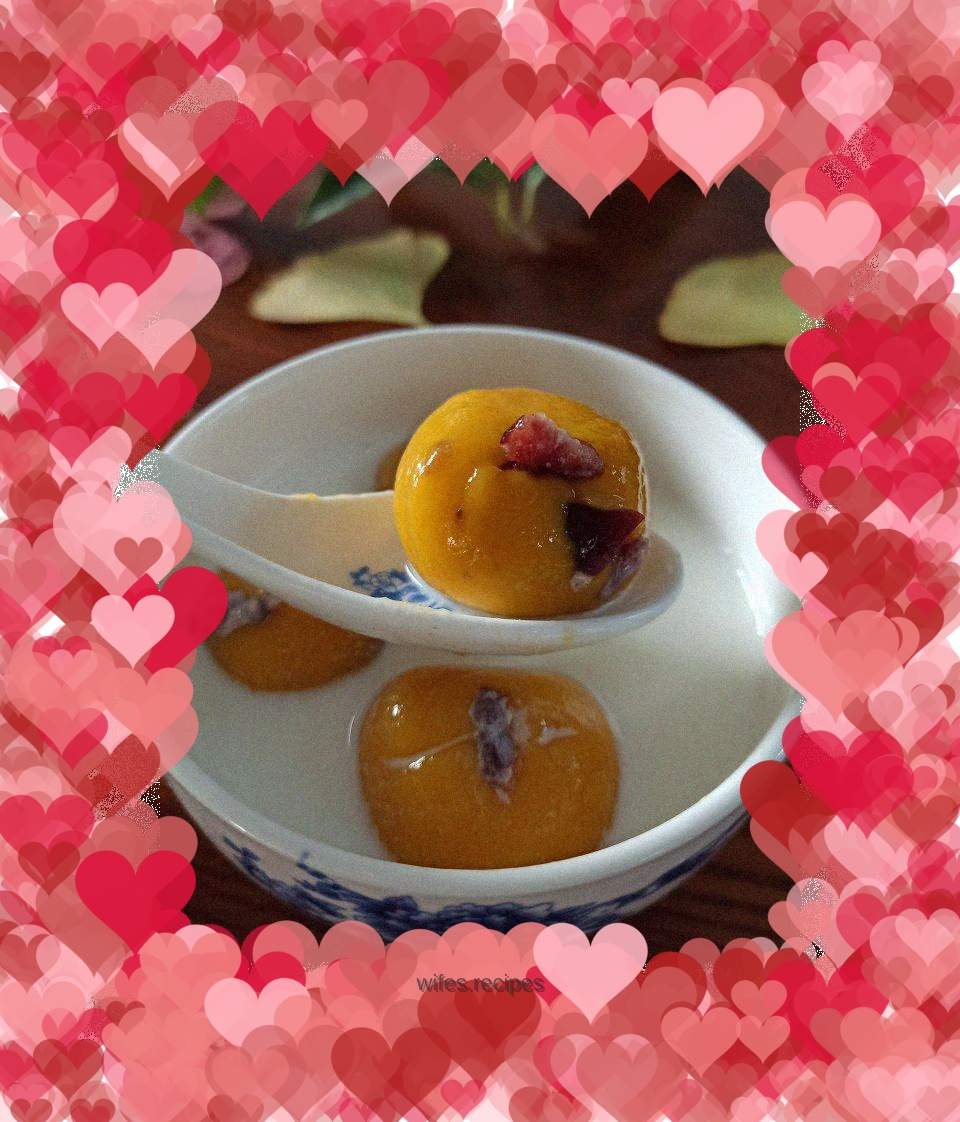 Milk pumpkin and cranberry dumplings