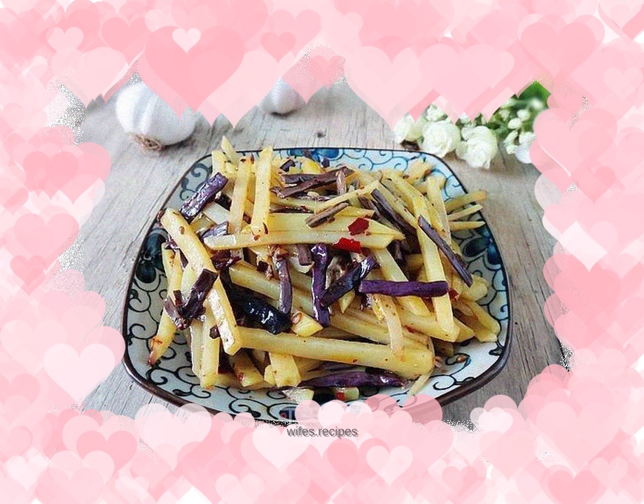 Spicy bracken stir-fried shredded potatoes