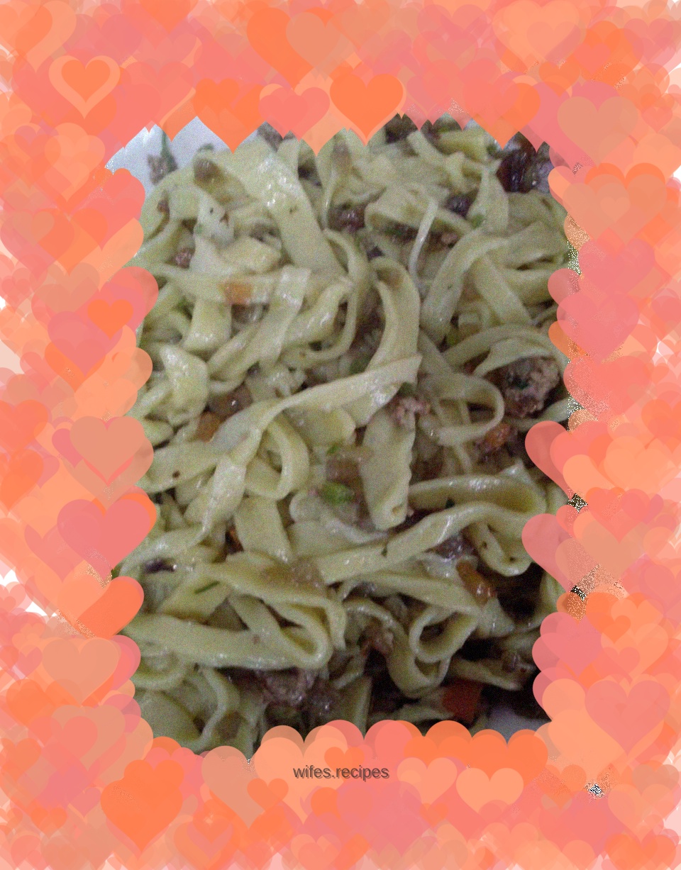 Egg spinach fried noodles